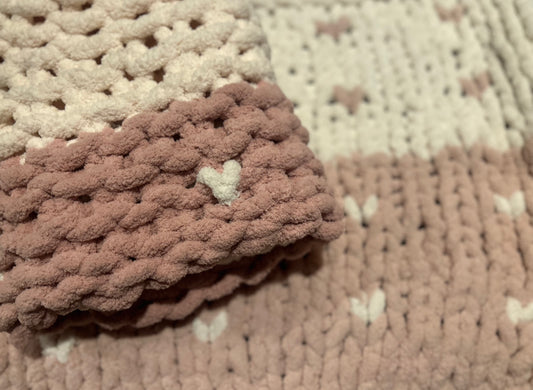 Chunky Knit Baby Blanket w/ Hearts